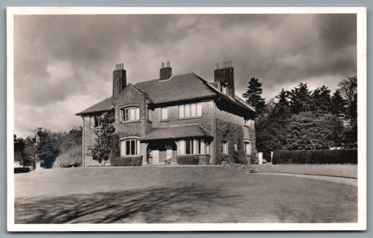Bernard Shaw's House, Ayot St Lawrence Hertfordshire Postcard