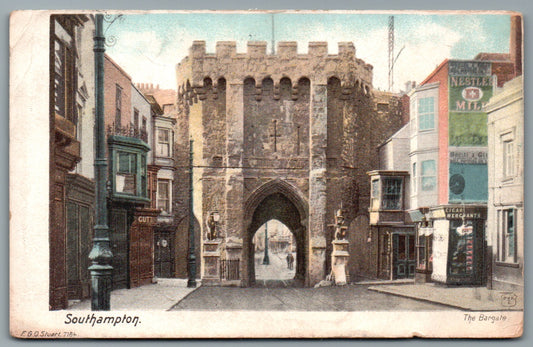 This is a Southampton Hampshire Vintage Topographical Postcard